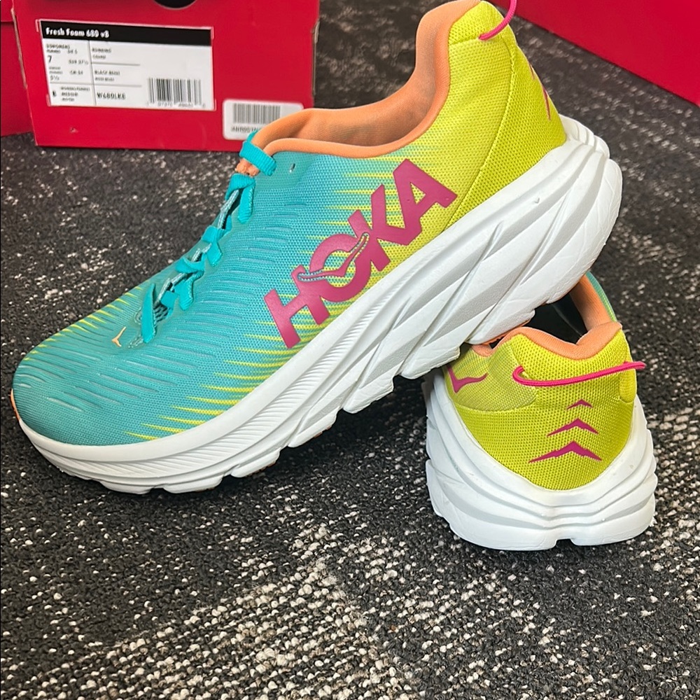 Hoka Blue and Yellow Athletic Shoes with Breathable Mesh RINCON 3   300 miles!!